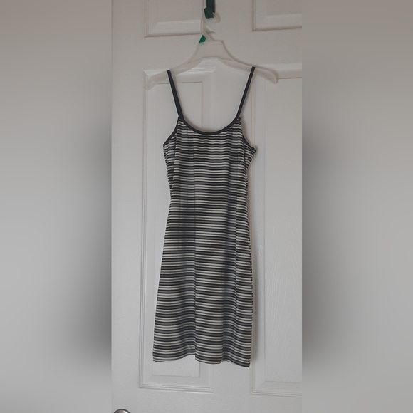 Vintage 90s dress - Picture 2 of 3